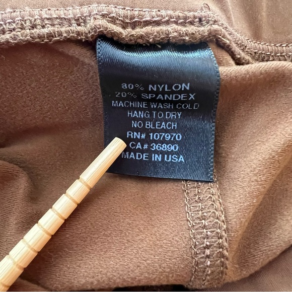 Kerrits Brown Equestrian Flare Pants w/Booty Grip Riding Bootcut Athletic USA - Picture 7 of 10